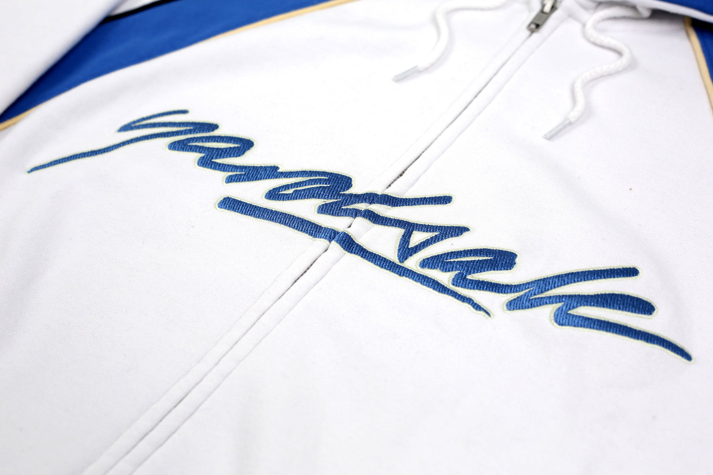 Bay Hood (White/Blue)