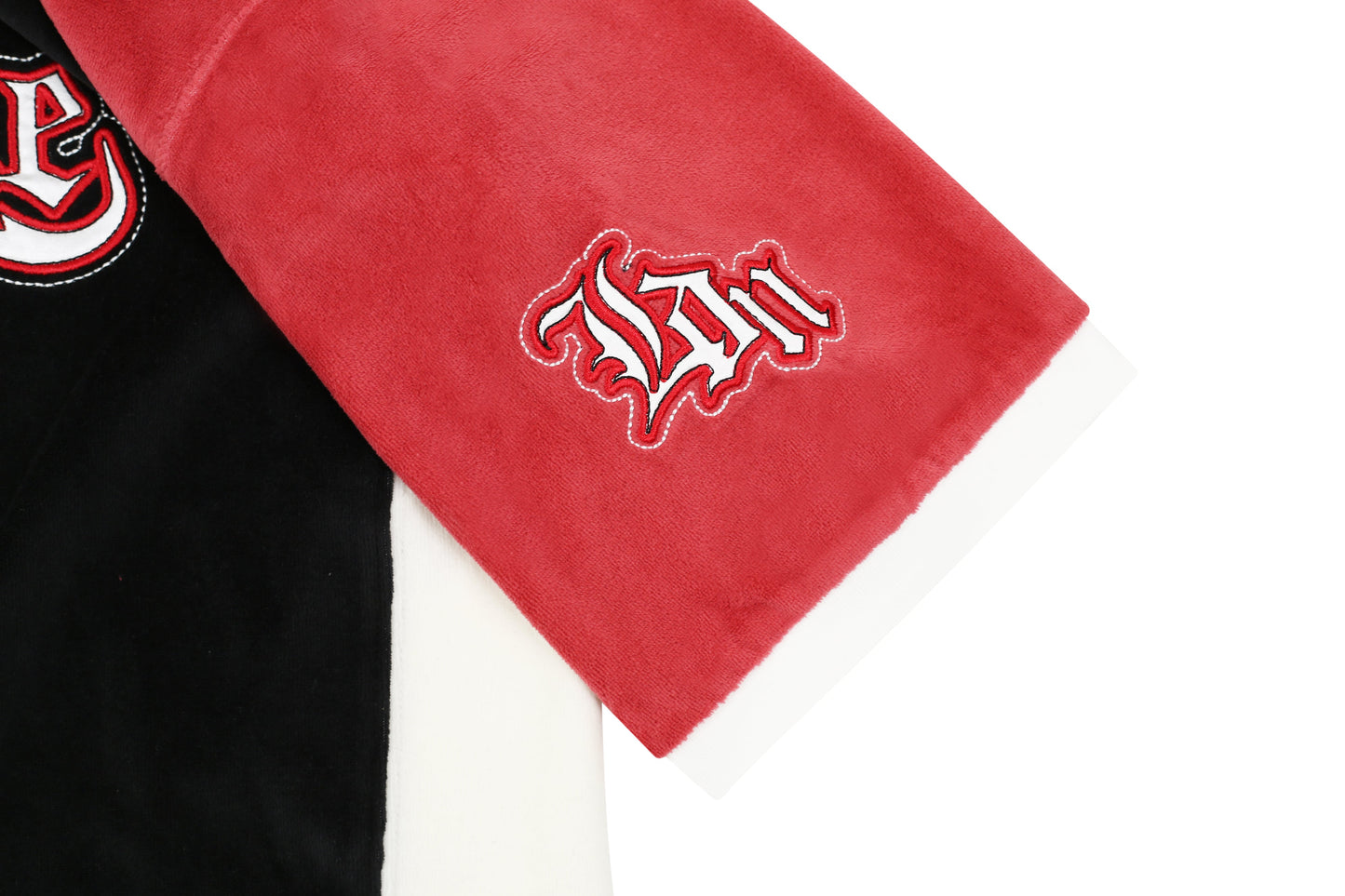 Sierra Velour T-Shirt (Black/Red)
