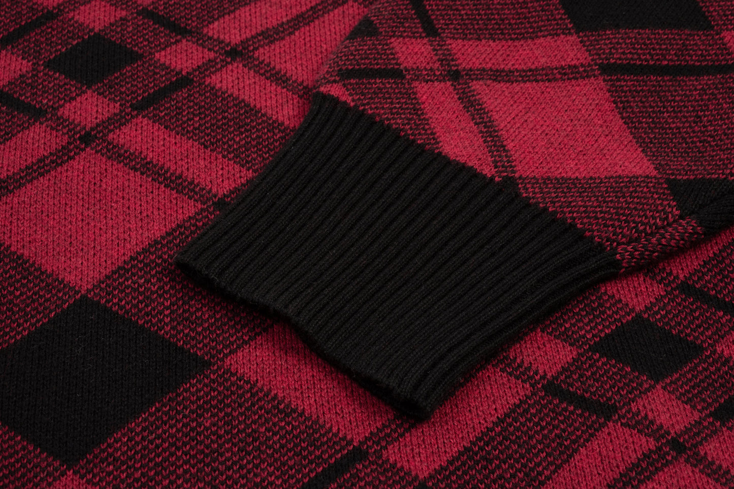 Plaid Knit (Red/Black)